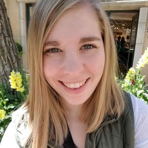 Meet your Posher, Kelsey